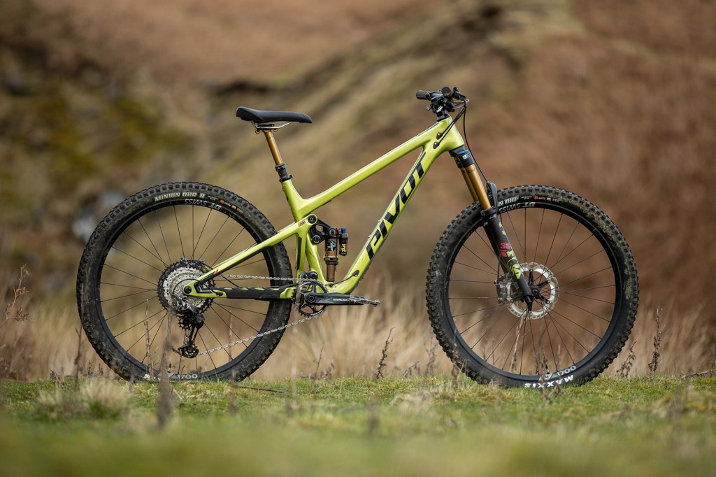 Pivot Cycles Switchblade: The Ultimate Trail&nbsp;Machine?